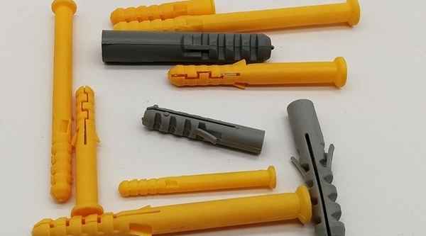 訂做小黃魚塑料膨脹管 膨脹螺絲 管漲塞膠粒 脹塞膠塞脹栓 M5